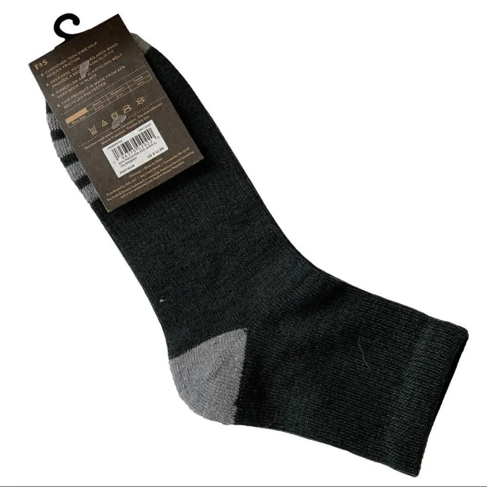 Men's Cozy Cabin Explorer Quarter Socks • NWT